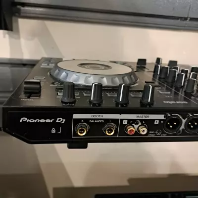 Pioneer - DDJ-SR2 2